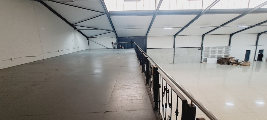 To Let commercial Property for Rent in Chantecler Western Cape